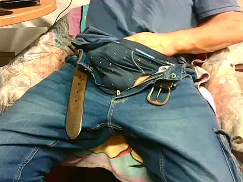 Giulio35 Pika online show from 11, 9, 2025