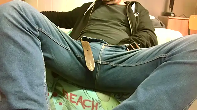 Giulio35 Pika online show from 14, 2, 2026