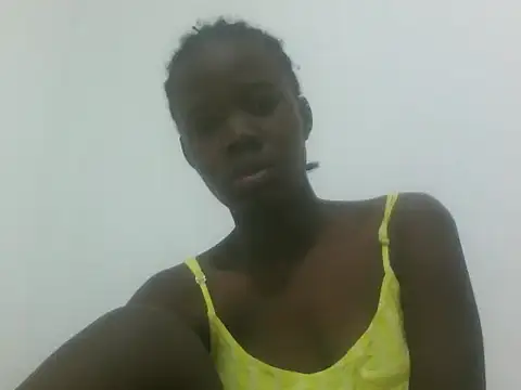 Snapshot of hey_its_andreana chatting on 11, 5, 2026 hey its andreana online show from 11, 5, 2026