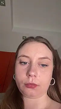 Snapshot of chloetarducci chatting on 24, 5, 2026 chloetarducci online show from 24, 5, 2026