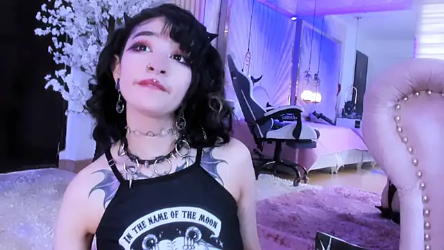 zephirahabney online show from 17, 2, 2025