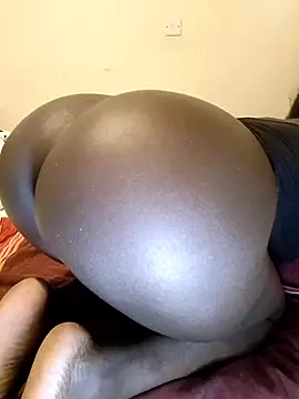 Snapshot of Misskhalifa_ chatting on 27, 1, 2025 Misskhalifa online show from 27, 1, 2025