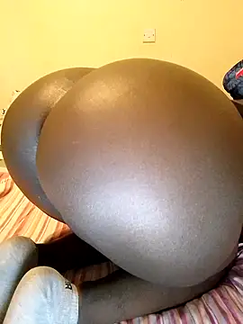 Snapshot of Misskhalifa_ chatting on 11, 3, 2025 Misskhalifa online show from 11, 3, 2025