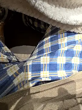 Snapshot of RIP_Curl chatting on 5, 1, 2026 RIP Curl online show from 5, 1, 2026