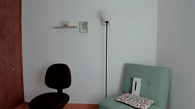 Lilabril online show from 14, 1, 2025