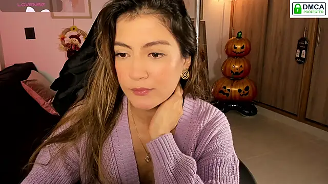 Lilabril online show from 7, 10, 2025