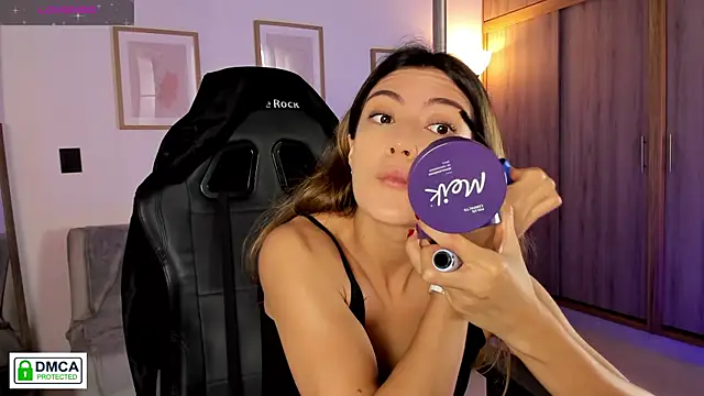 Snapshot of Lilabril chatting on 28, 4, 2026 Lilabril online show from 28, 4, 2026