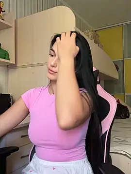 Julietta a online show from 19, 9, 2025