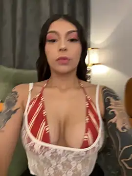 Snapshot of CHERRYY_BOMB_ chatting on 16, 7, 2026 CHERRYY BOMB online show from 16, 7, 2026