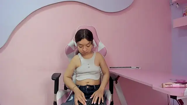 CharlotteMuller online show from 24, 2, 2026