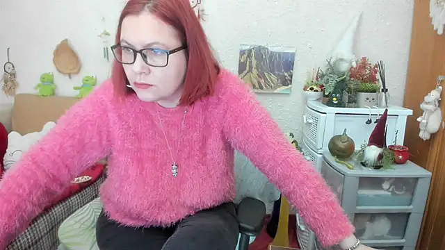 Snapshot of PlayfullMature chatting on 5, 3, 2025 PlayfullMature online show from 5, 3, 2025