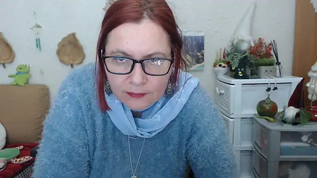 Snapshot of PlayfullMature chatting on 6, 3, 2025 PlayfullMature online show from 6, 3, 2025