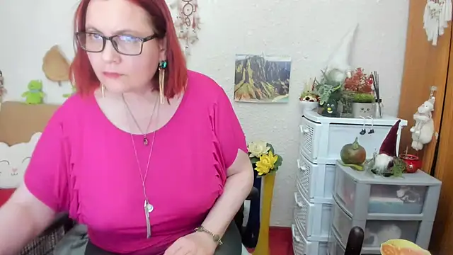 Snapshot of PlayfullMature chatting on 9, 3, 2025 PlayfullMature online show from 9, 3, 2025