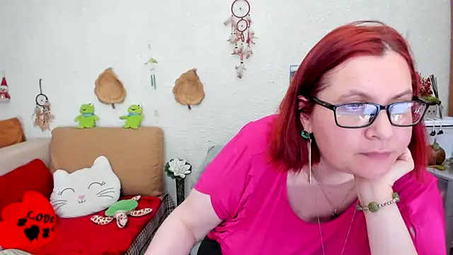 Snapshot of PlayfullMature chatting on 10, 3, 2025 PlayfullMature online show from 10, 3, 2025