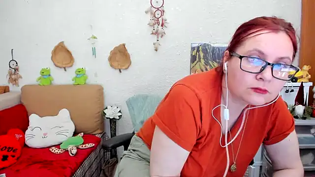 Snapshot of PlayfullMature chatting on 13, 3, 2025 PlayfullMature online show from 13, 3, 2025