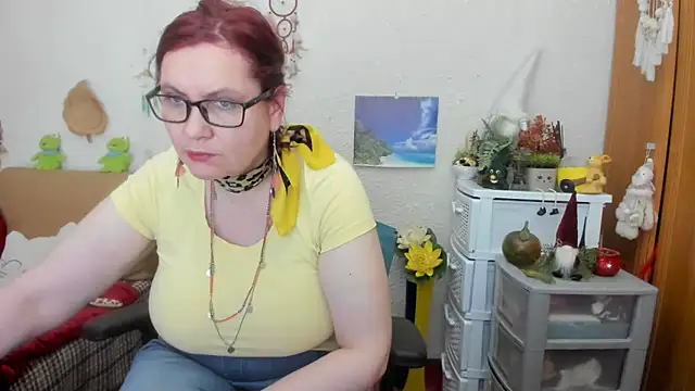 Snapshot of PlayfullMature chatting on 23, 3, 2025 PlayfullMature online show from 23, 3, 2025