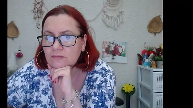 Snapshot of PlayfullMature chatting on 13, 9, 2025 PlayfullMature online show from 13, 9, 2025