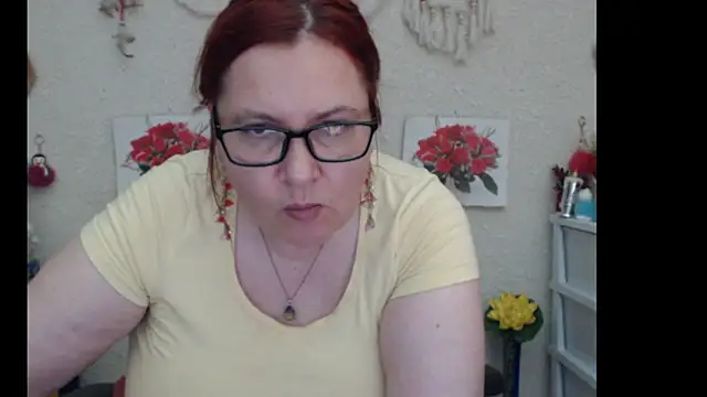 Snapshot of PlayfullMature chatting on 29, 9, 2025 PlayfullMature online show from 29, 9, 2025