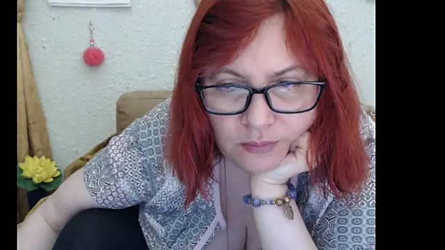 Snapshot of PlayfullMature chatting on 10, 10, 2025 PlayfullMature online show from 10, 10, 2025