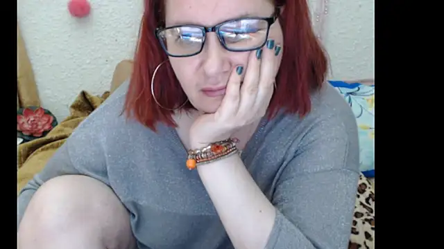 Snapshot of PlayfullMature chatting on 17, 10, 2025 PlayfullMature online show from 17, 10, 2025