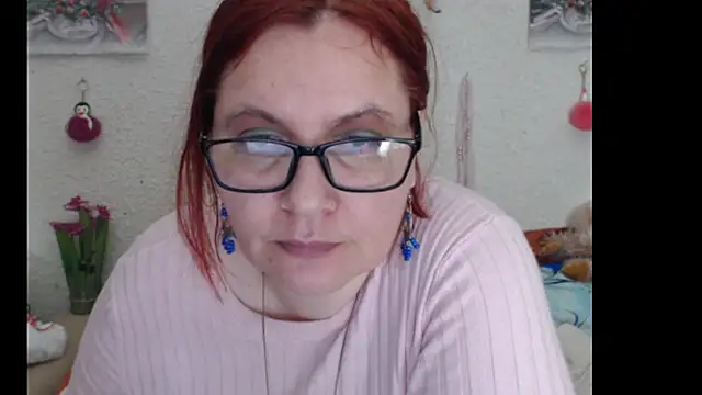 Snapshot of PlayfullMature chatting on 22, 11, 2025 PlayfullMature online show from 22, 11, 2025