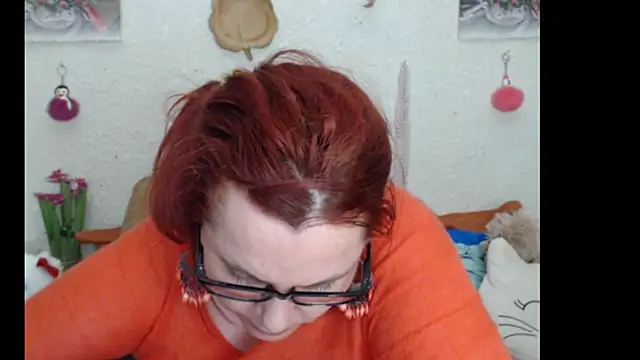 Snapshot of PlayfullMature chatting on 27, 11, 2025 PlayfullMature online show from 27, 11, 2025