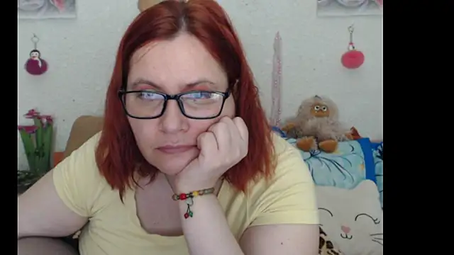 Snapshot of PlayfullMature chatting on 1, 12, 2025 PlayfullMature online show from 1, 12, 2025