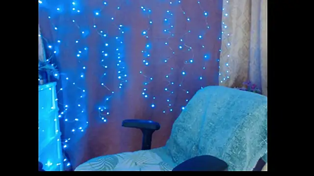 Snapshot of PlayfullMature chatting on 16, 12, 2025 PlayfullMature online show from 16, 12, 2025