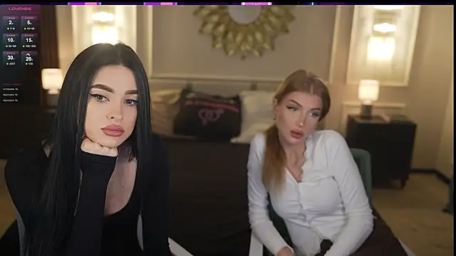 Snapshot of Tina_Breeze chatting on 21, 4, 2026 Tina Breeze online show from 21, 4, 2026