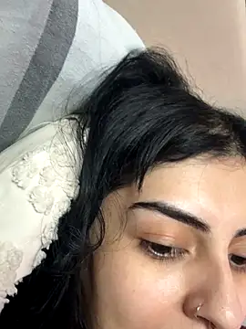 ThickerThanYoBitch online show from 11, 9, 2025