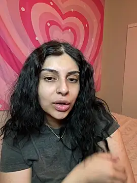 Snapshot of ThickerThanYoBitch chatting on 4, 3, 2026 ThickerThanYoBitch online show from 4, 3, 2026