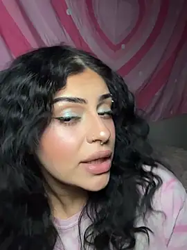 Snapshot of ThickerThanYoBitch chatting on 8, 3, 2026 ThickerThanYoBitch online show from 8, 3, 2026