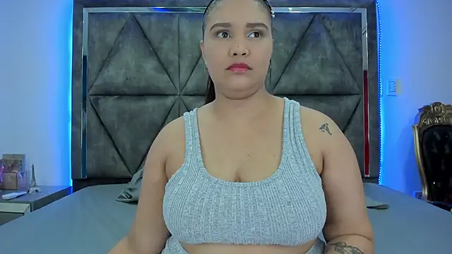 Snapshot of Danielaandximena chatting on 31, 12, 2024 Danielaandximena online show from 31, 12, 2024