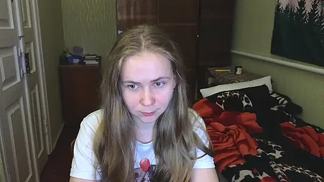 Snapshot of Riley_Roo chatting on 3, 12, 2024 Riley Roo online show from 3, 12, 2024