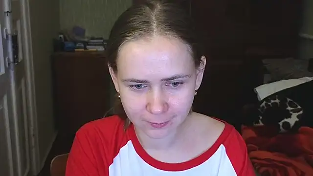 Snapshot of Riley_Roo chatting on 6, 12, 2024 Riley Roo online show from 6, 12, 2024