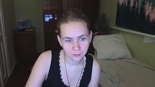 Snapshot of Riley_Roo chatting on 19, 1, 2025 Riley Roo online show from 19, 1, 2025