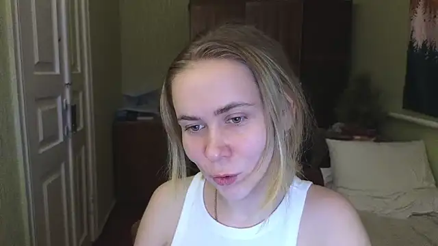 Snapshot of Riley_Roo chatting on 30, 1, 2025 Riley Roo online show from 30, 1, 2025