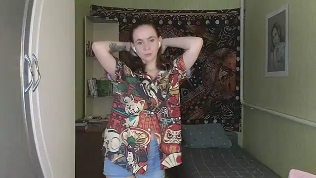 Snapshot of Riley_Roo chatting on 14, 9, 2025 Riley Roo online show from 14, 9, 2025