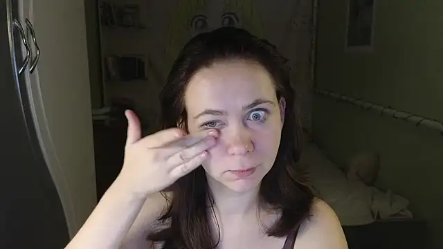 Snapshot of Riley_Roo chatting on 26, 9, 2025 Riley Roo online show from 26, 9, 2025