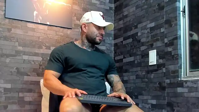 BruceDallas online show from 3, 2, 2026