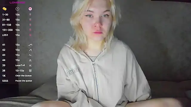 Snapshot of Dopaminegirl chatting on 2, 3, 2026 Dopaminegirl online show from 2, 3, 2026