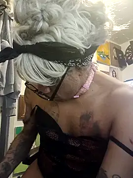 Snapshot of Mune_Raez_6 chatting on 28, 9, 2025 Mune Raez 6 online show from 28, 9, 2025