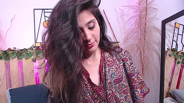 emily amaya online show from 12, 2, 2025