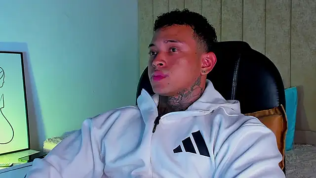 Snapshot of Stiven_collins chatting on 29, 3, 2026 Stiven collins online show from 29, 3, 2026