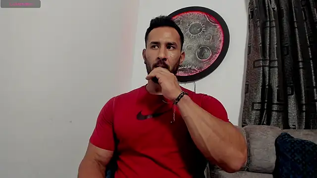 Snapshot of curt_xxx chatting on 7, 5, 2026 curt xxx online show from 7, 5, 2026