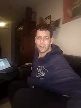 Knuffelstaaf123 online show from 1, 2, 2025