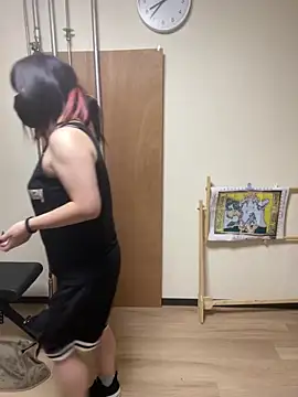 Snapshot of miyabi_room chatting on 4, 3, 2026 miyabi room online show from 4, 3, 2026