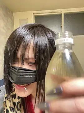 Snapshot of miyabi_room chatting on 9, 4, 2026 miyabi room online show from 9, 4, 2026