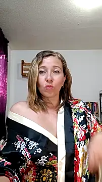 charlott ponce online show from 6, 3, 2025