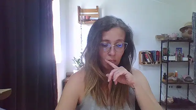 Snapshot of charlott_ponce chatting on 19, 2, 2026 charlott ponce online show from 19, 2, 2026